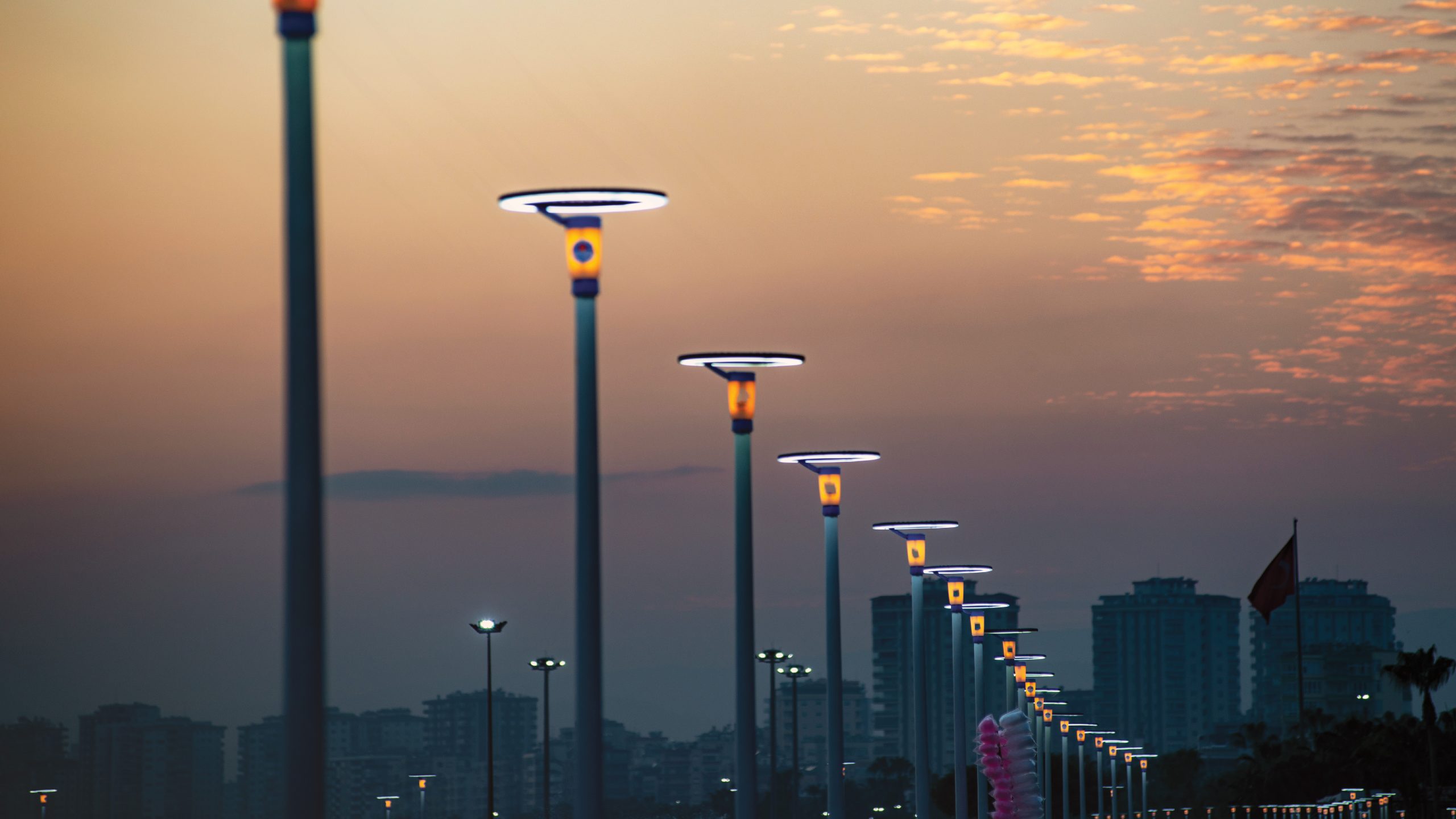 Needs-based outdoor lighting – IoT solution open to future extensions